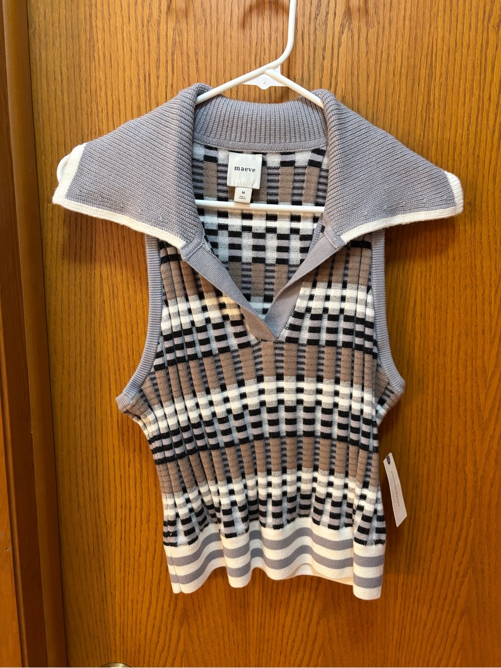 Anthropologie Grey, Black, White & Tan Patterned Knit Tank NWT - Picture 6 of 8